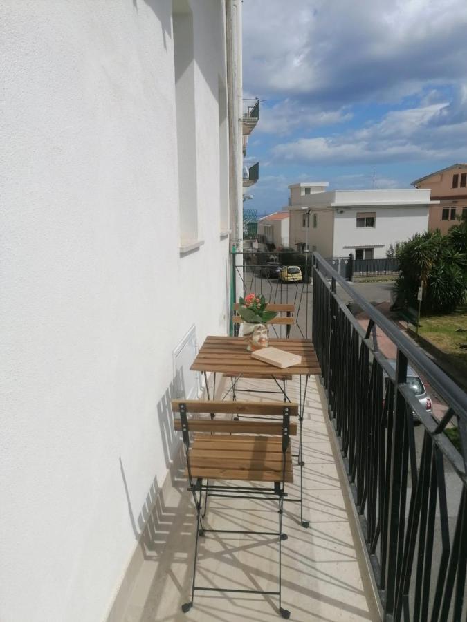 Anna Holiday Home Джардини-Наксос Экстерьер фото