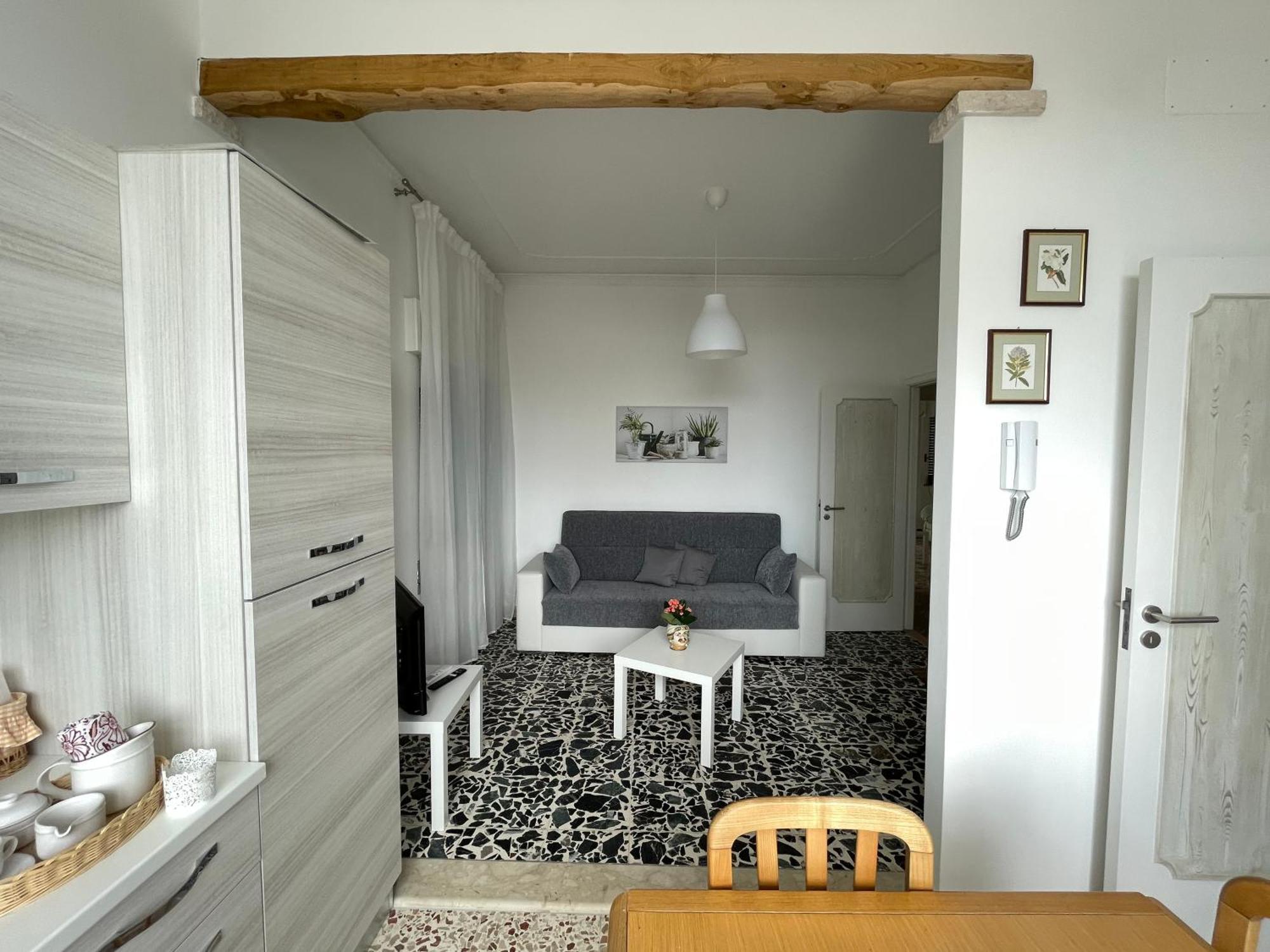 Anna Holiday Home Джардини-Наксос Экстерьер фото